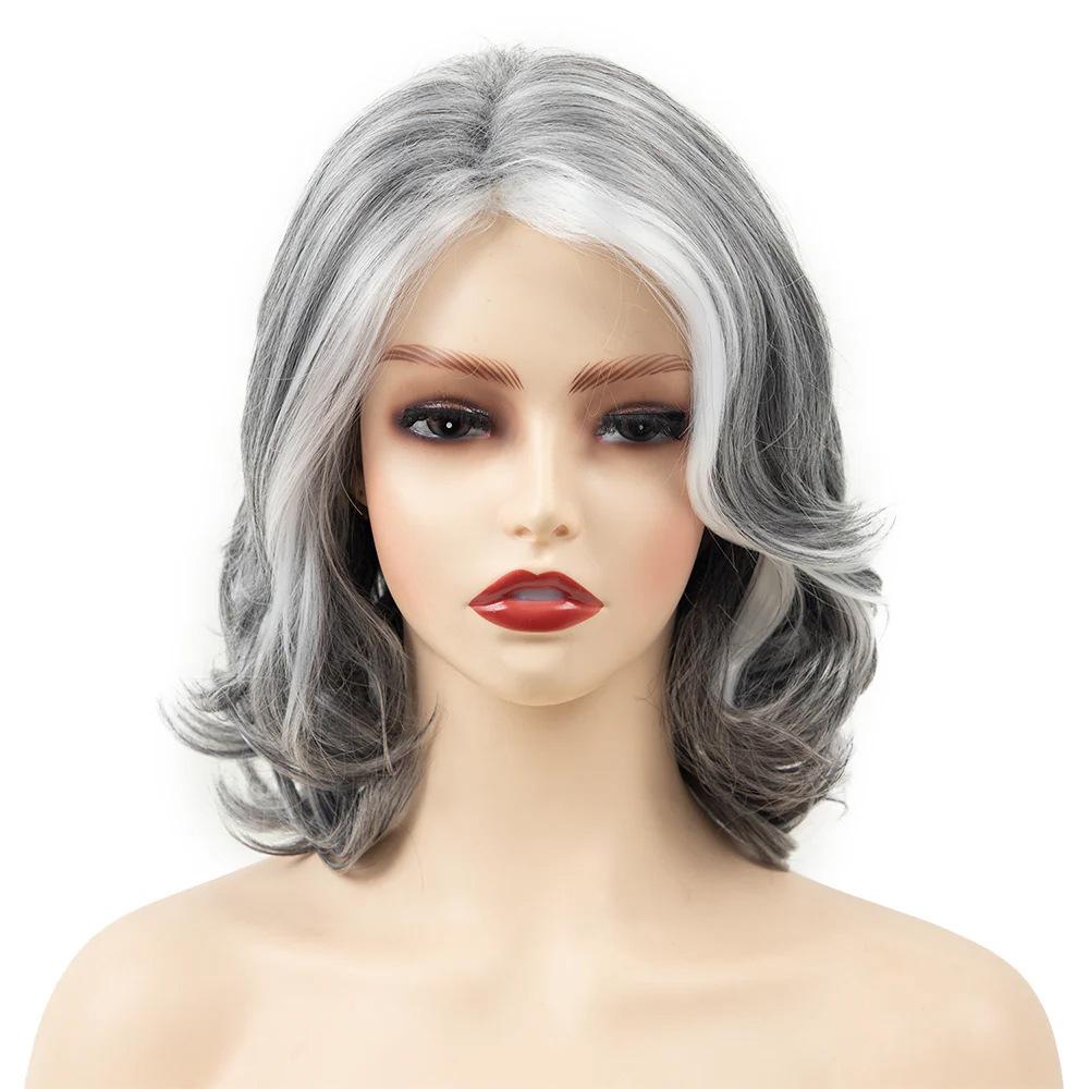 

Женский парик короткий кудрявый смешанного серо-белого цвета в стиле для среднего и пожилого возраста с градиентным серебристо-серым цветом и повязкой на голову