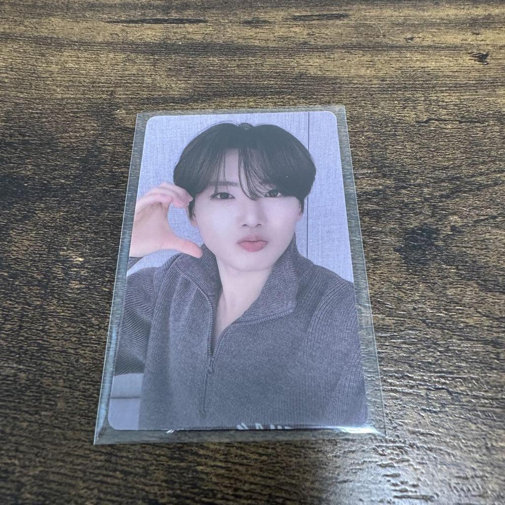 [USED] TREASURE Metal Photo Card Junkyu Trading Card Mirror