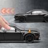 1/22 Dodge Challenger SRT Hellcat Alloy Musle Car Model Diecasts Metal Sports Car Vehicles Model Sound Light Childrens Toy Gift
