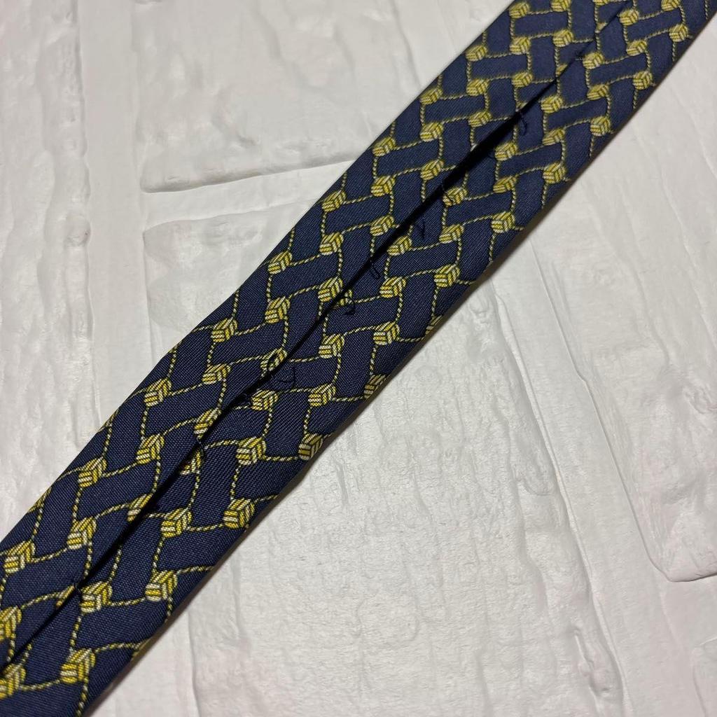 Used HERMES Hermes necktie geometric pattern 100% silk made in France navy navy blue blue business