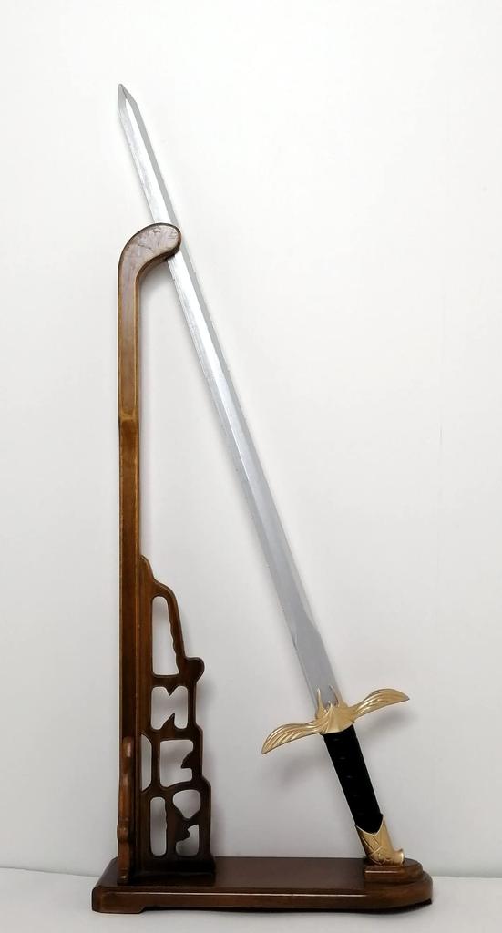 Assassin's Creed P30 Western Sword, 88cm, Eagle Motif, Urethane Resin, Perfect for Photography, Interior Decoration