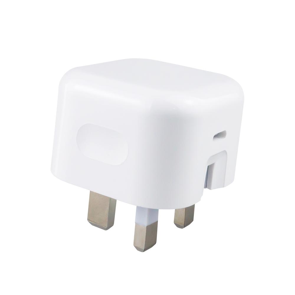 PD 20W Fast Charging Type C Adapter Charger QC3.0 Electric Wall USB Phone Charger UK Plug Single Adapter