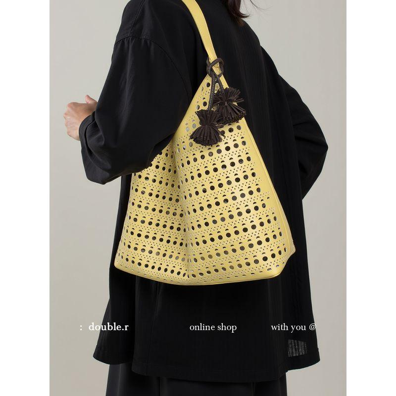 

Xiao Rui Pretty Bag Nature Fantasy Handmade Cut Out Large Capacity Tote Bag Female 2025 New Arrival Underarm Shoulder Bag Yellow Chick Yellow-small amount of In Stock