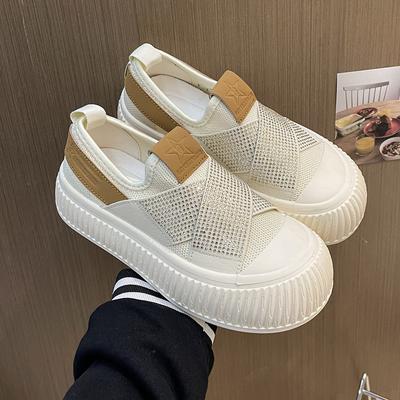 Fashion Thick Sole Biscuit Shoes for Women In Spring and Autumn 2024 New Thick Sole Small White Shoes Diamond Single Shoes Womens