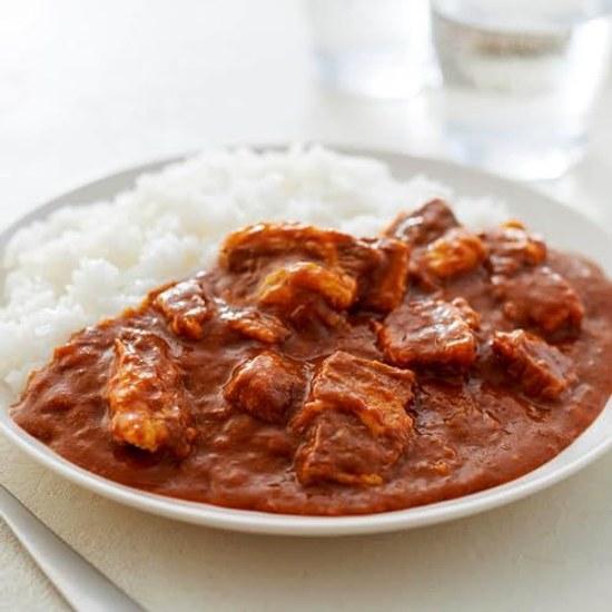 Muji Rinderbrust Curry Zutaten Hervorgehoben Große Portion 1 TCA31A4S