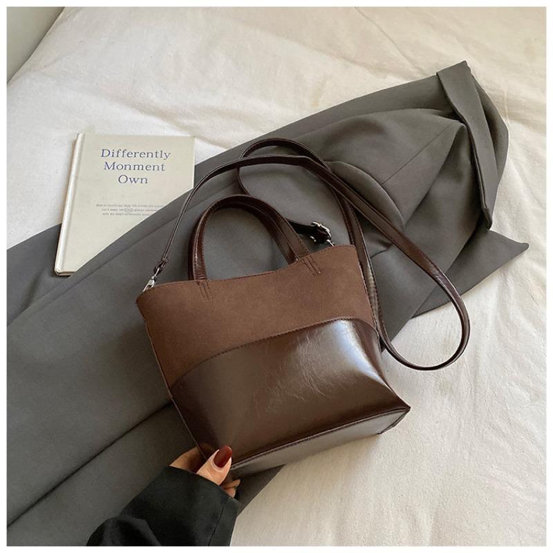 Casual retro simple shoulder bag fashionable personalized messenger bag winter new women's trend bucket bag