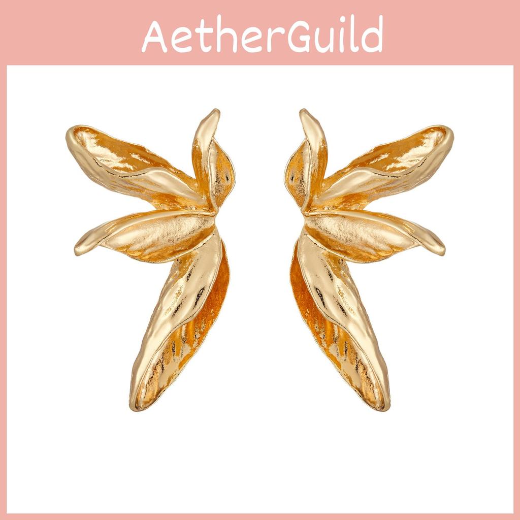 Stunning Retro Three-dimensional Flower Earrings With Leaf Accents For Stylish Women