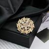 Elegant Versatile Light Luxury Corsage Brooch with Niche Design - Anti-Exposure Pin