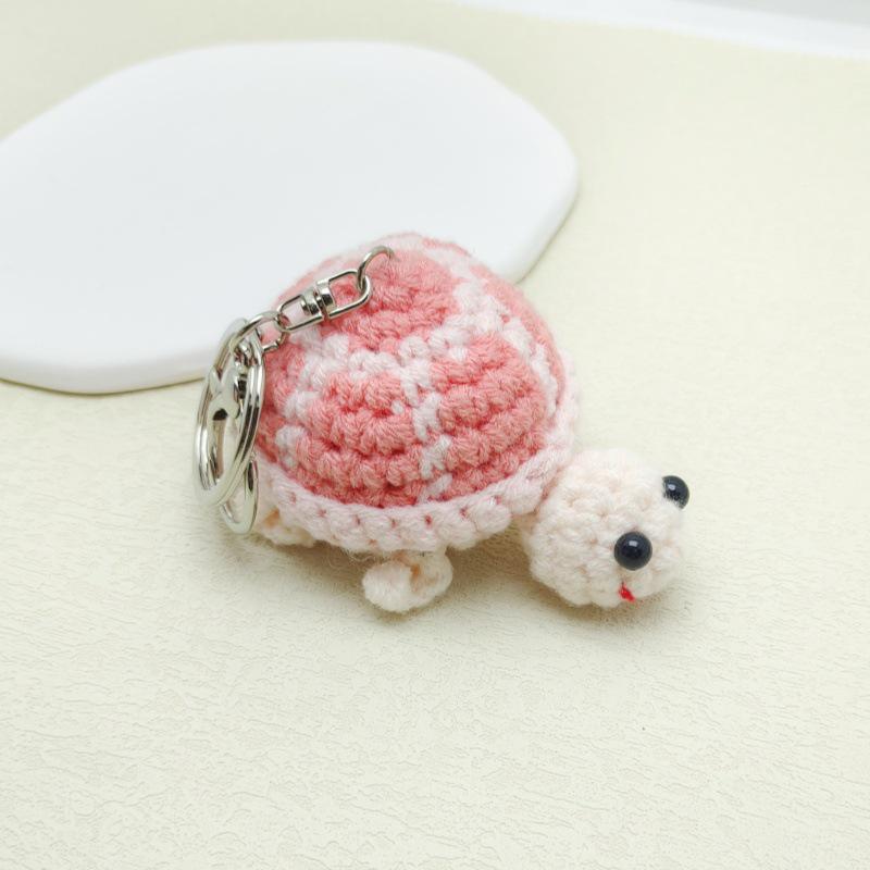 Handmade Crochet Turtle Keychain Pendant - Cartoon Sea Turtle Bag Charm Gift Decoration.