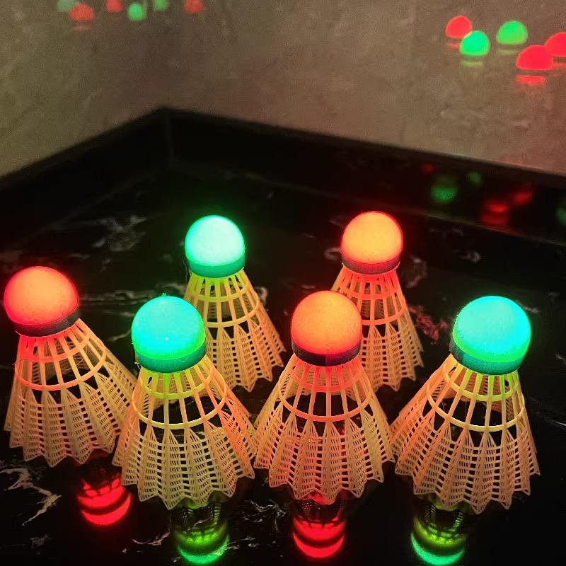 

Windproof Glowing Badminton Ball: Durable, Fluorescent, Luminous Nylon for Night Play