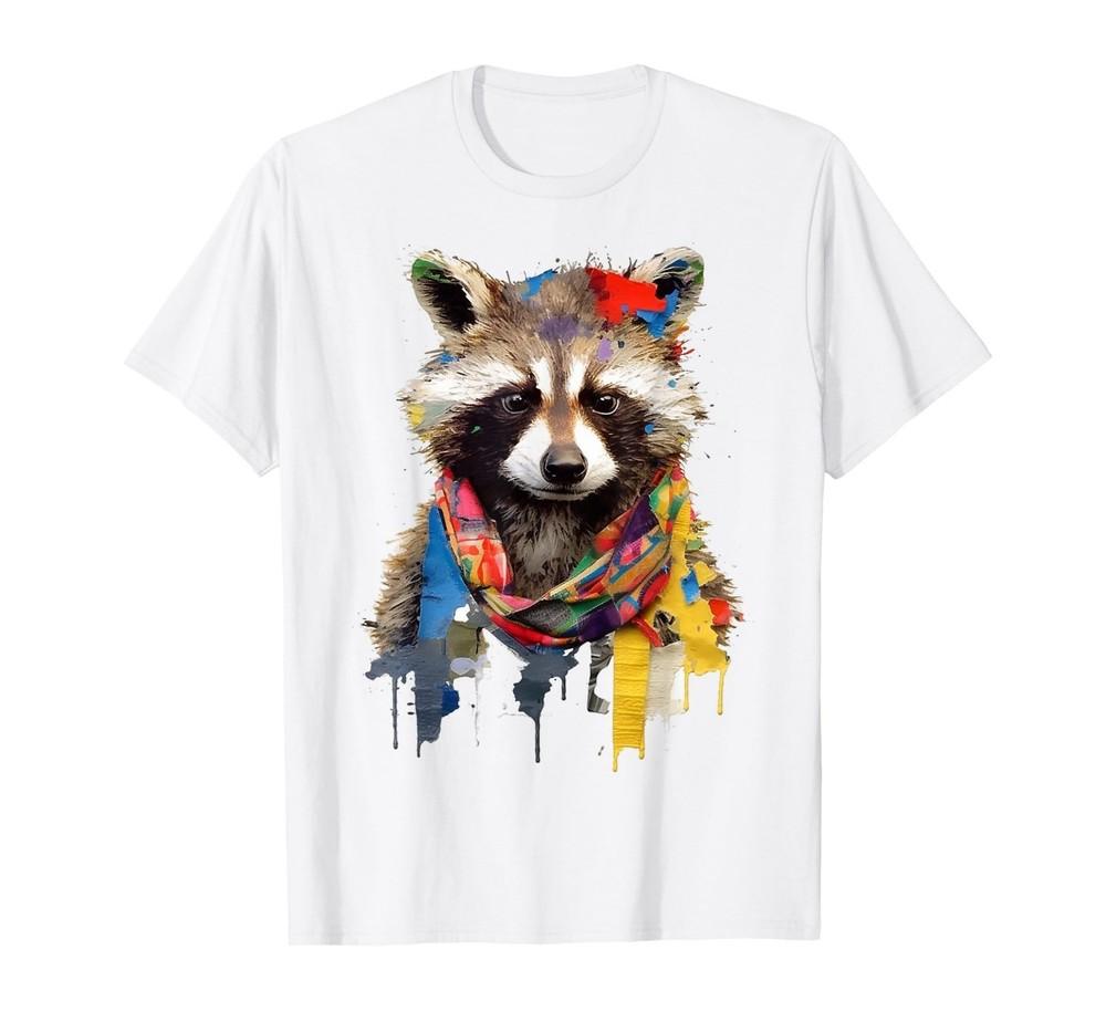 Raccoon Lover Artwork Colorful Animal Motif Raccoon T-Shirt