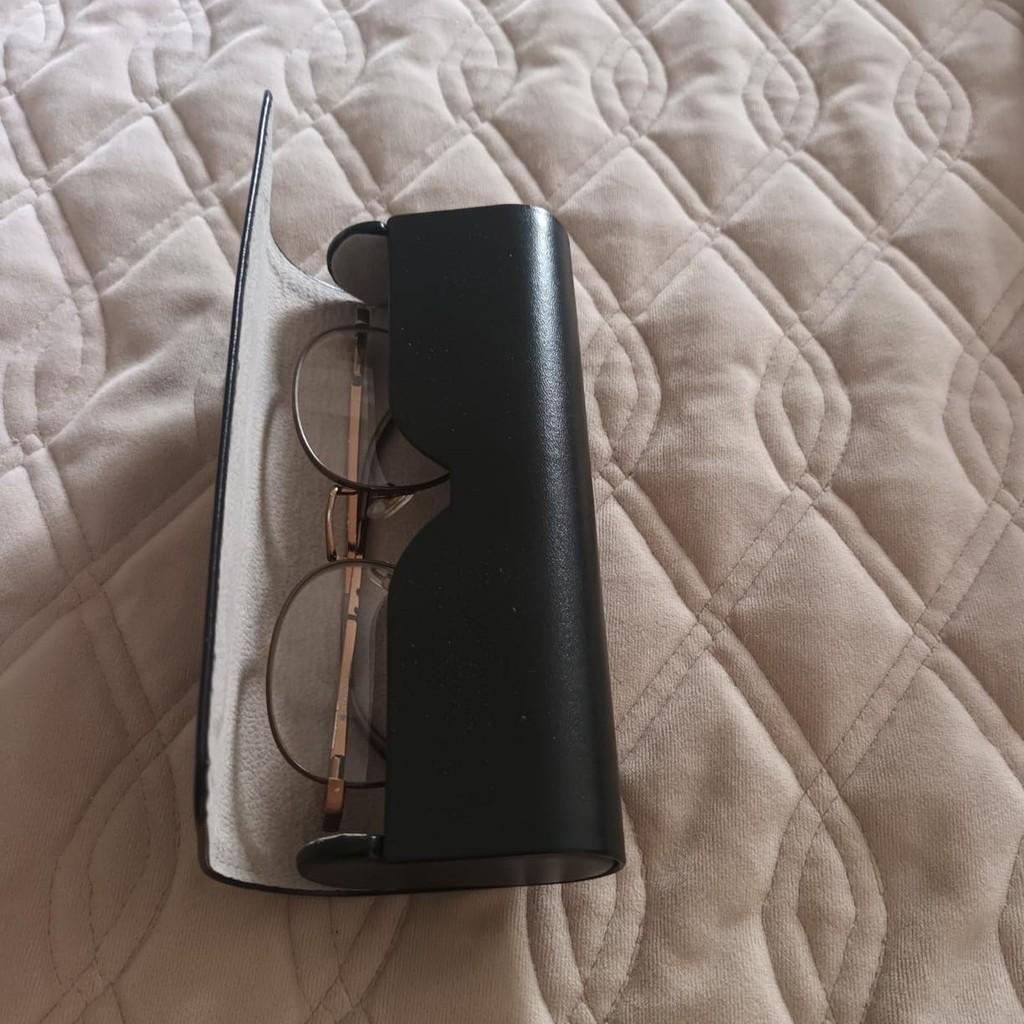 Leather Eyewear Case Travel Storage Organizer With Keychain For Men Women Children