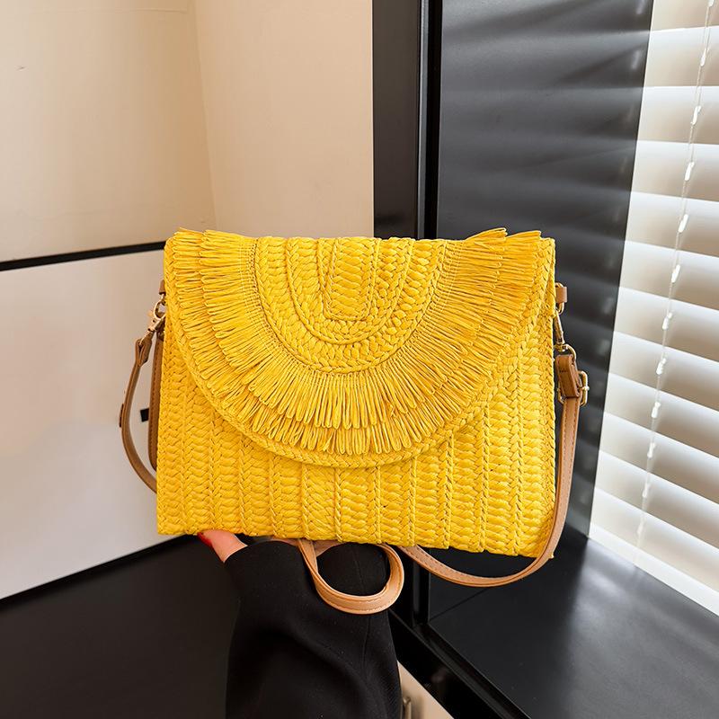 Straw Handmade Weave Clutch Bag Solid Color Pouch Purse Female Summer Flap  Beach Wallets Crossbody Bag