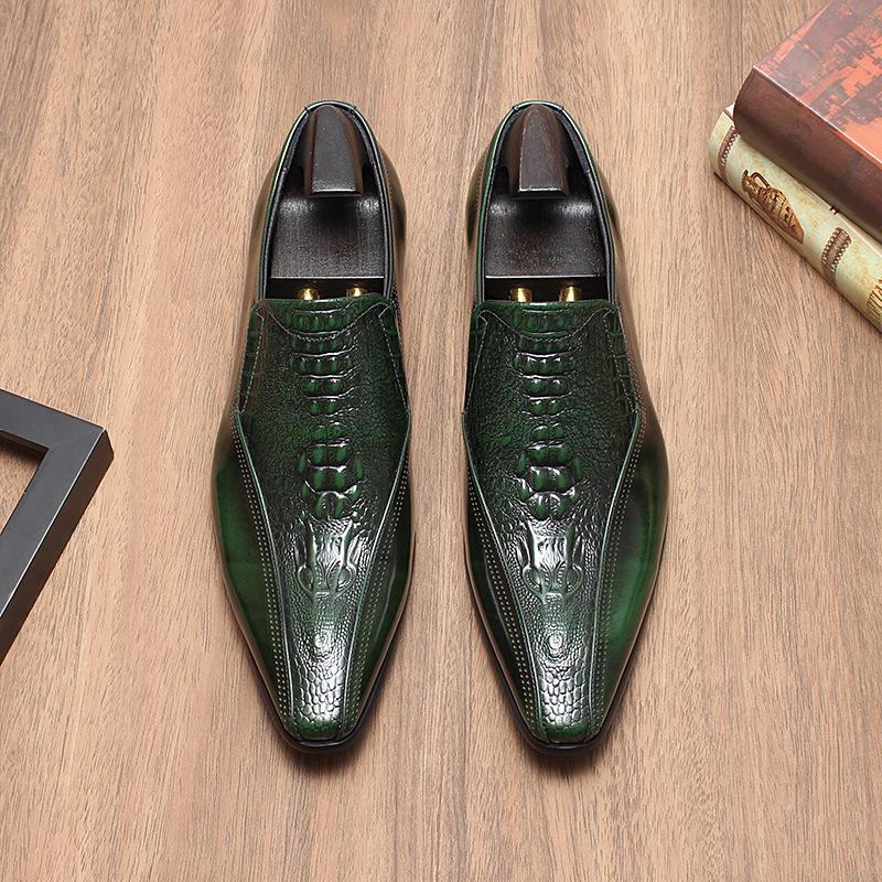 Fashion One Size Larger Genuine Patent Leather Men's Dress Shoes Crocodile Pattern Embossed Men's Formal Shoes Pointed Leather Shoes