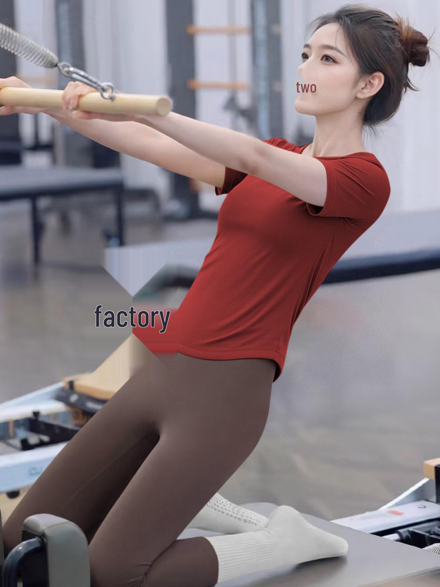 

Women s 2026 Stunning Yoga Set: Breathable, Skin-Friendly, Comfortable, Short Sleeve, High-End, Casual Fitness Sportswear. S (80-100 cm)
