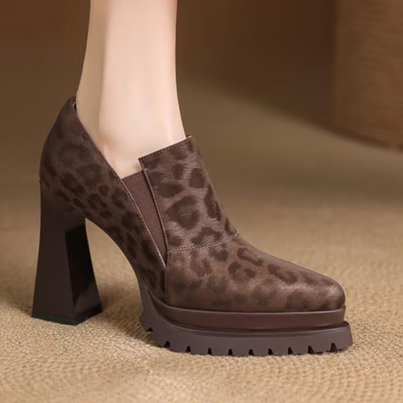 Women's High Heels Temperament Pointed High Heels Single Shoes Retro Suede Leopard Print Design Women's Ankle Boots Pumps Botas