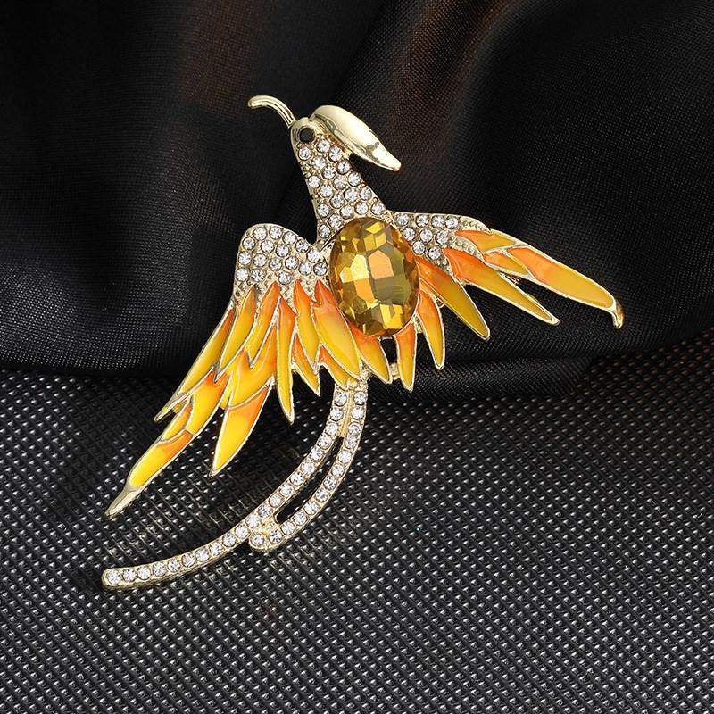 SKEDS Classic Crystal Pearl Phoenix Alloy Broocch Pin For Women Men Fashion Exquisite Rhinestone Badges Creative Animal Corsage