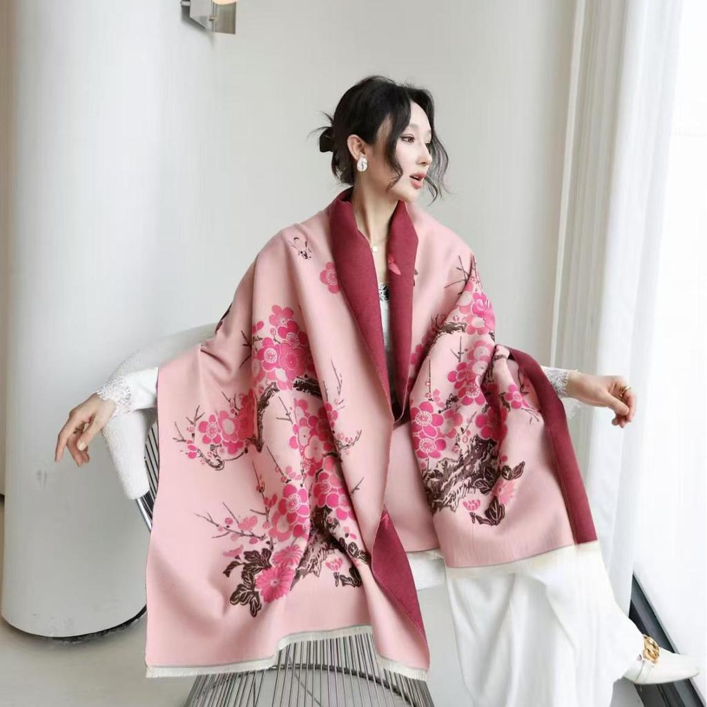 Sailing Oil Painting Scarf: High-End Versatile Women's Warm Shawl - Autumn/Winter 2024