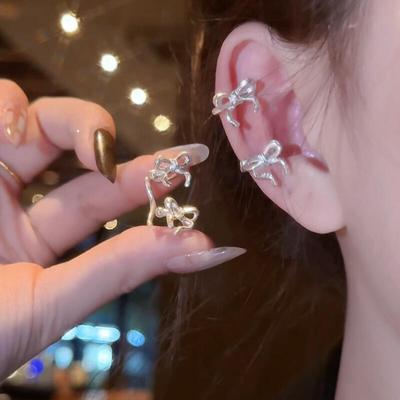Y2K Ästhetik Silberfarbenes Band Ohrclips Ballett-Stil Schleifenknoten Ohr-Manschette Damen Mädchen Koreanische Mode Kpop Ohrring Schmuck Geschenke