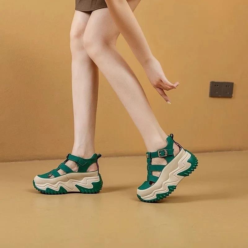 Fashion Shoes for Women 2025Summer New Fashionable Lightweight Hollow Platform Sneakers Casual Mesh Women Sneakers Zapatillas De Deporte