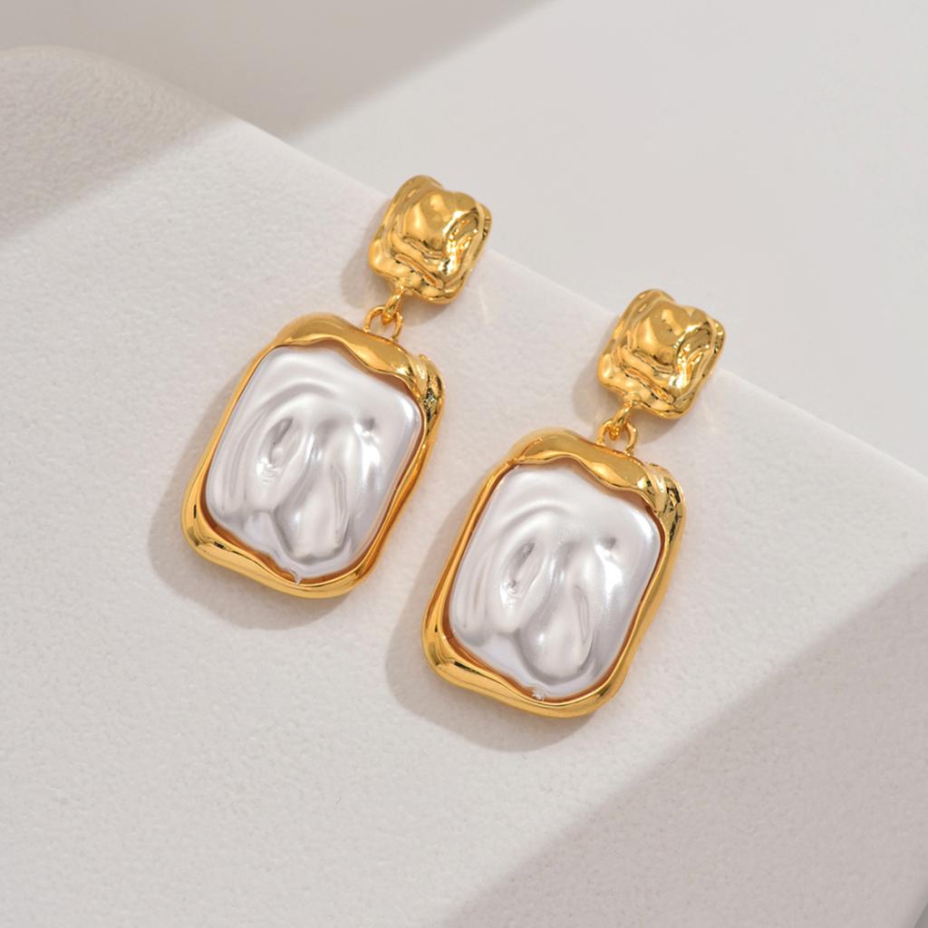2PC women's fashionable geometric square earrings with 18K gold plating, suitable for dates, parties, and holiday gift-1371