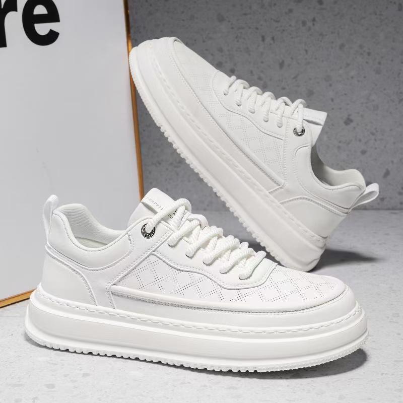 Men's Shoes for Spring and Summer Breathable Lightweight Soft Sole White Shoes for Men's Casual Shoes for Versatile Thick Sole Shoes