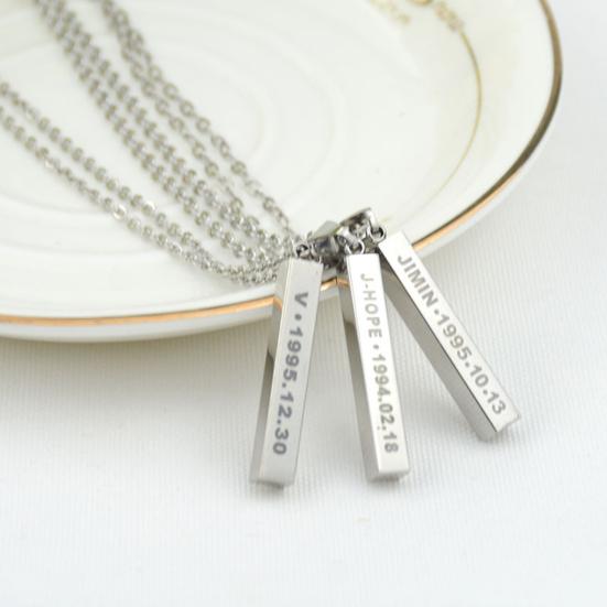 Pendant Necklace Cuboid Aesthetic Bright Luster Geometric Women Men Star Group Member Chain Necklace Jewelry Decoration Gift for Fans