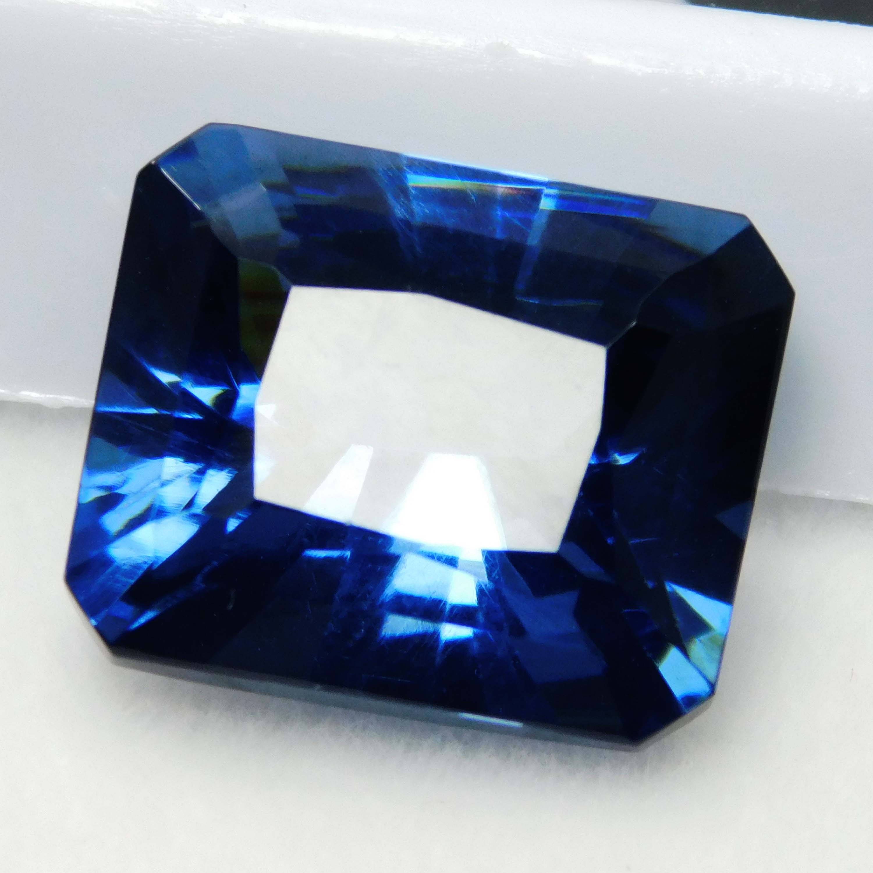 

10 Carat Natural CERTIFIED Blue Sapphire Loose Gemstone Emerald Cut A-5268 12.2 mm approx синій