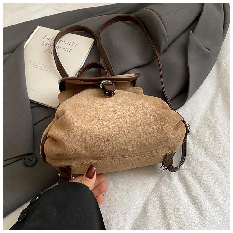 Trendy Kids' Candy Backpack 2025: Versatile Casual Travel Bag for Girls, Autumn/Winter Collection.