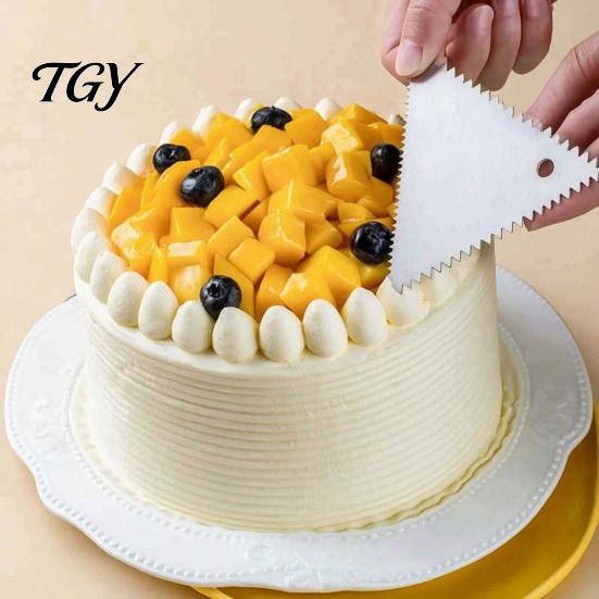 Cake Decorating Texture Tool Stainless Steel Scraper with Multi-faceted Sawtooth, Rectangle/Pentagon/Triangle/Semi-circle Shape Cream Multipurpose