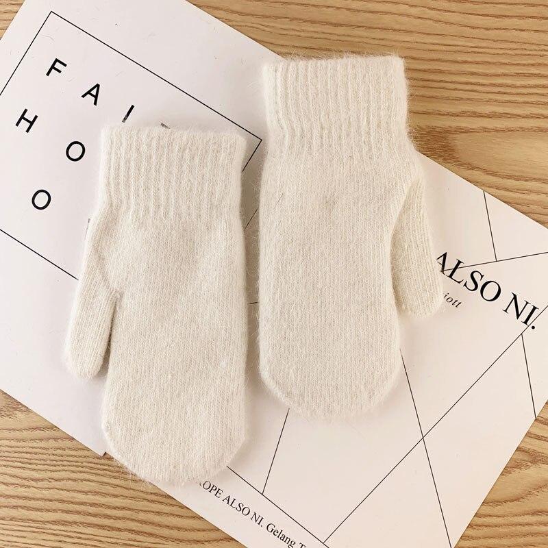 

Женские зимние двухслойные перчатки из шерсти.3 цвета на выбор белый