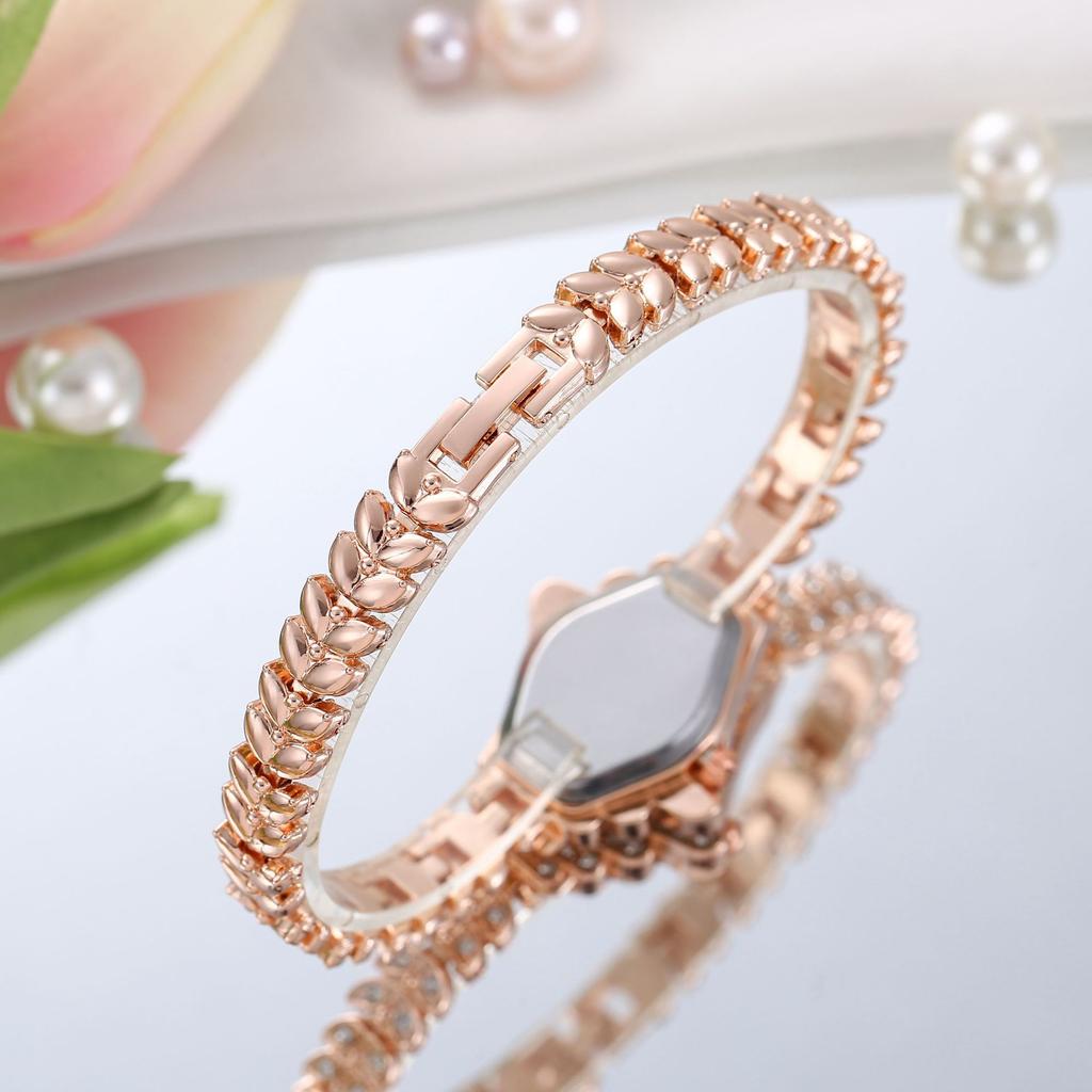 Fashion Luxury Watches for Women Crystal Quartz Rhombus Bracelet Wrist Watch Gold Diamond Creative Bangle Watch Relogio Feminino