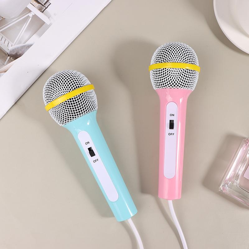 Microfono Cablato Leggero Macchina per Cantare Casa Bambini Giocattolo Musicale Facile da Usare Senza Batteria Portatile Microfono Portatile