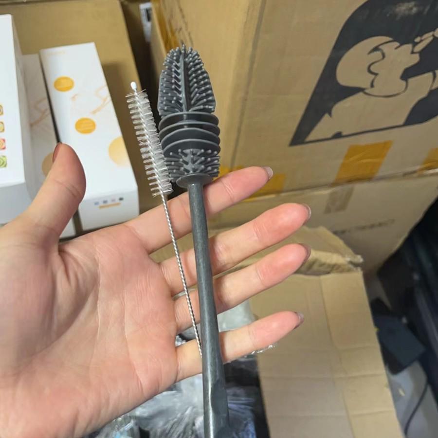 

Portable Children s Sports Silicone Folding Water Cup 550ML