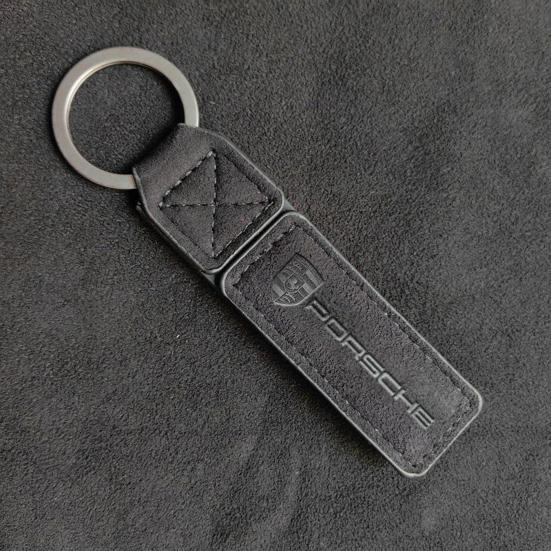 

Suede Leather Car Badge Keychain Keyring Key Ring Anti-Loss Pendant for Porsche Panamera Cayenne Taycan 911 718 Macan Carrera-GT чёрный