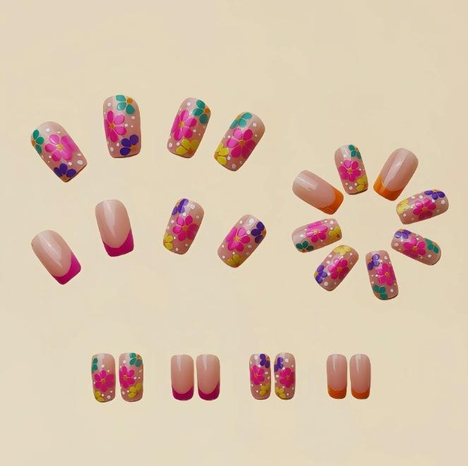Europäische und Amerikanische Tragbare Nagelstücke Nagelkunst Tragbare Nägel Französische Blume Falsche Nagelverlängerung Abnehmbarer Nagel