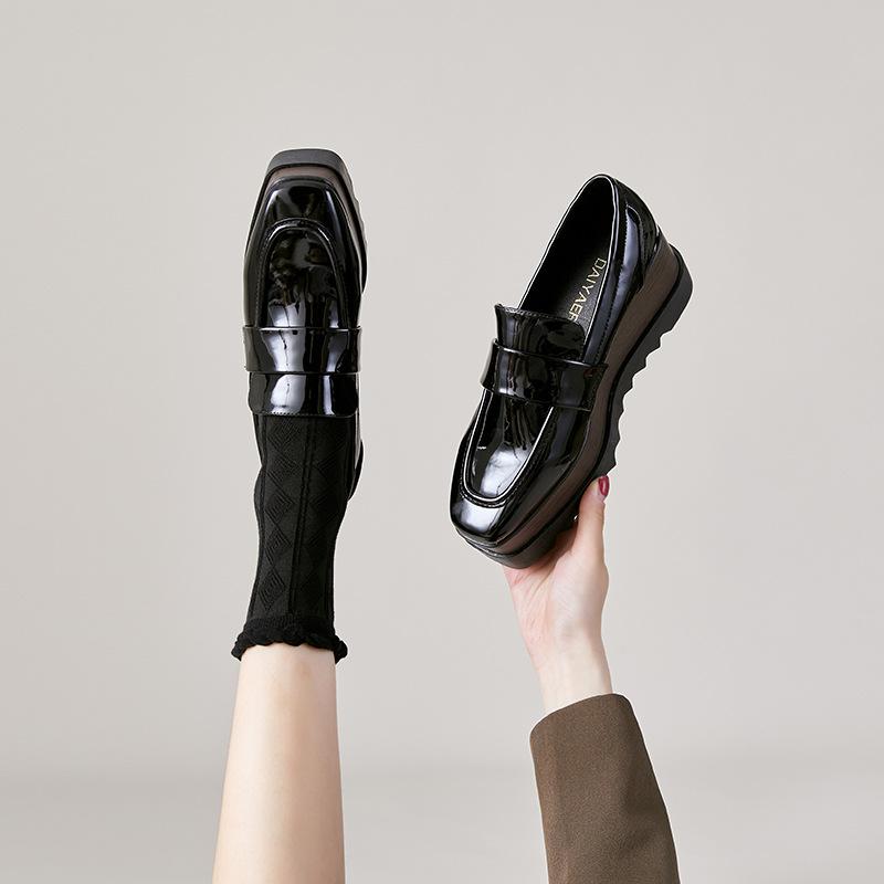 British Step Matsuke Shoes Thick Sole 2024 New Square Head Slope Heel Shoes Shoes Versatile HZB