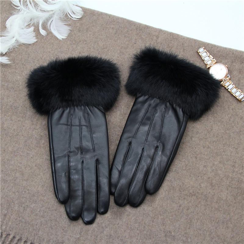 Women's Lambskin Gloves, Thickened Rabbit Fur with Velvet for Winter Touchscreen Driving.
