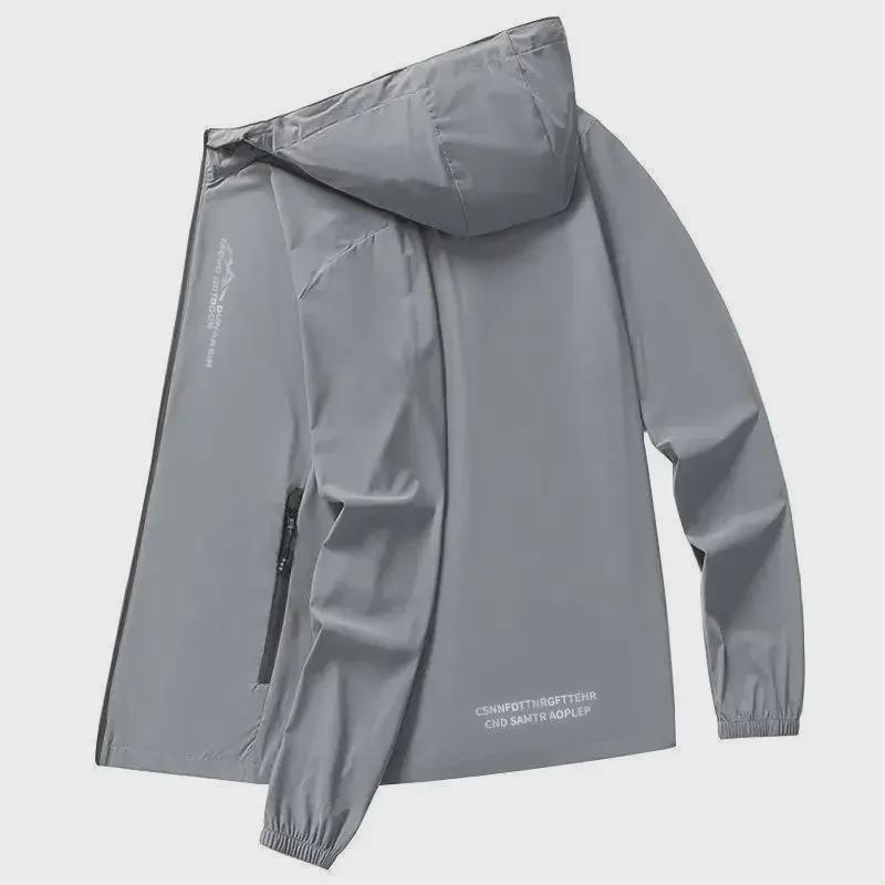 Chaqueta ultrafina de verano con capucha y protección UV para hombre: prenda de moda, versátil y con tacto de seda.