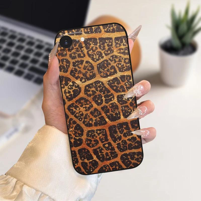 Case For iPhone SE4 Fashion Color Painted Soft Silicone Phone Coque Cover For Apple iPhone 16e 5G A3409 A3408 Shockproof Cases