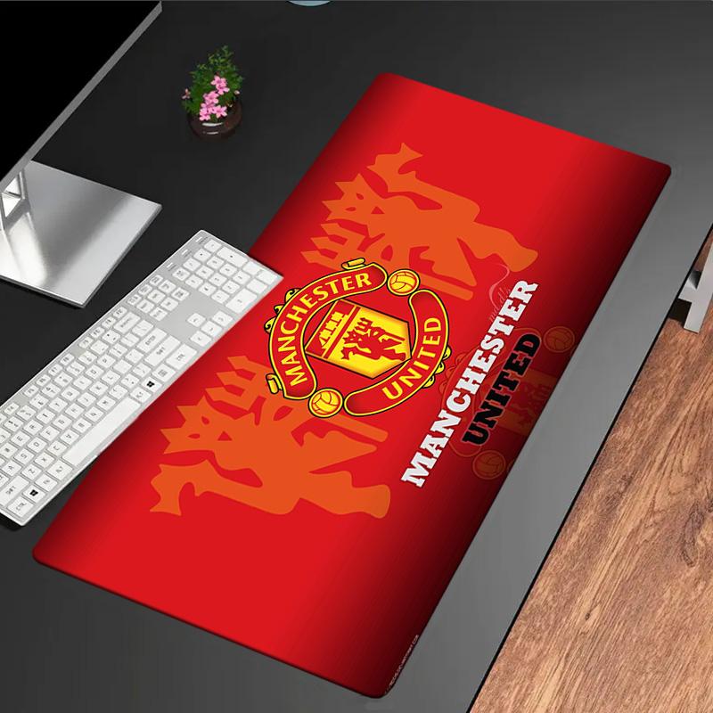 Tappetino per mouse con stemma del Manchester United, Tappetino per mouse, Tappetino per mouse da gioco, Tappetino per tastiera, Decorazione da scrivania per computer portatile, Regalo per fan, Regalo di compleanno