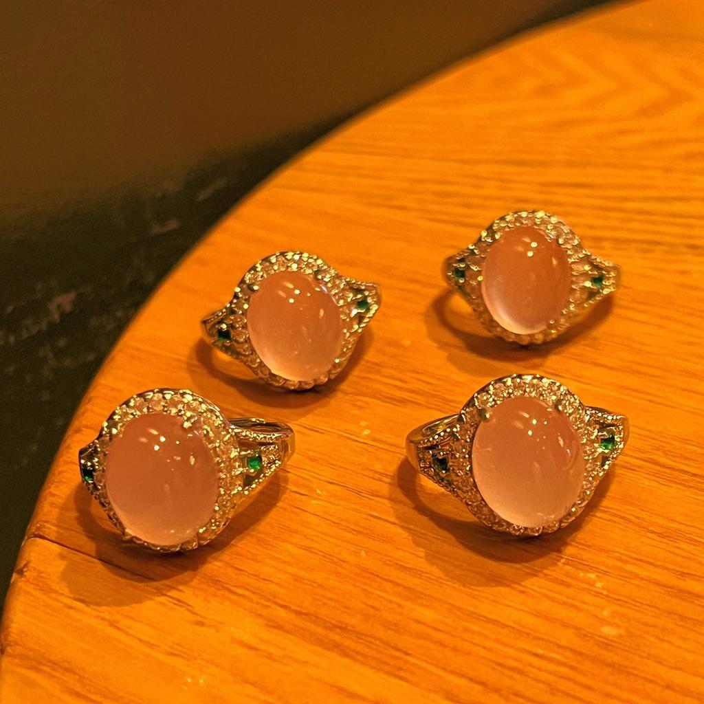 Jadeite White Ice Light, Natural White Chalcedony Ring, Agate Ring, Real Shot.