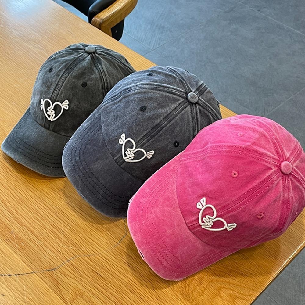 Sunscreen Love Heart Baseball Cap Korean Style Washed Cotton Peaked Hat Embroidered Sun Hat Girls