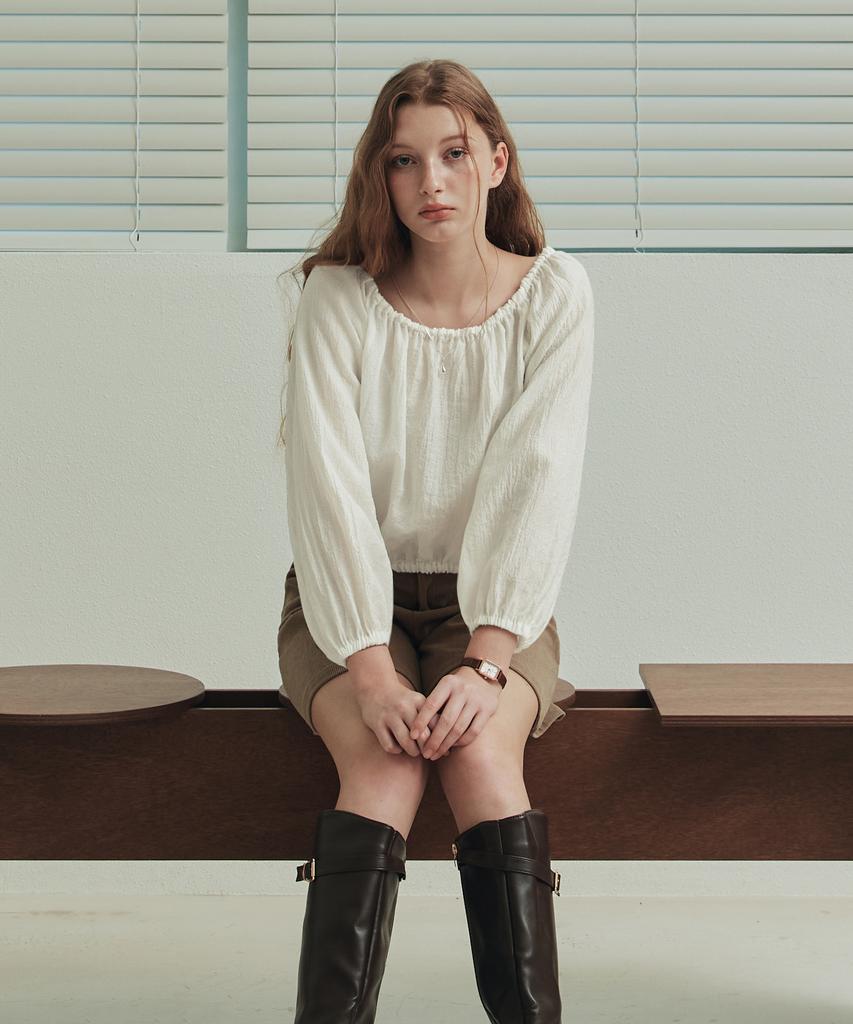 ZEROSTREET Bliss Shirring Blouse / Cream