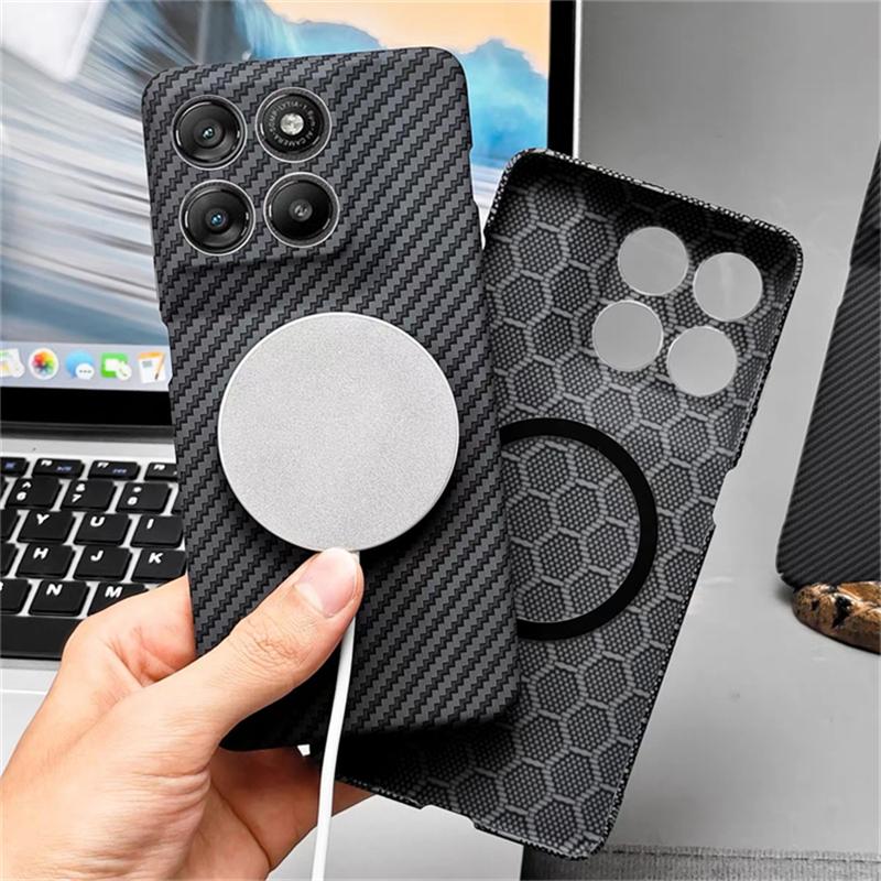 Magnetic Case For Motorola Edge 70 Pro Case For Magsafe Embossed Carbon Fiber Striped Pattern PC Hard Cover