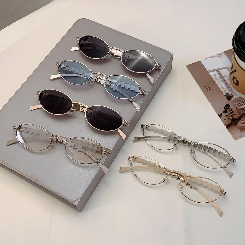 Modne Serce Cyrkonie Błyszczące Odcienie Luksusowa Marka Metalowe Damskie Dekoracyjne Okulary Przeciwsłoneczne Vintage Owalny Design Damskie Okulary Przeciwsłoneczne