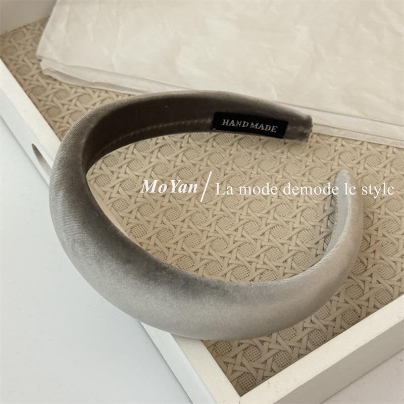 

Корейская бархатная повязка на голову с губкой для женщин, Ретро топ с высоким черепом, Элегантный модный зажим для волос 2025 светло-серый