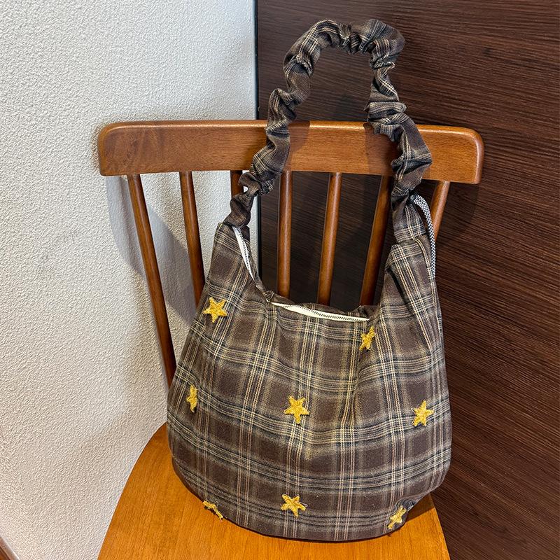 Einfache Sternstickerei Wollene Damen-Schultertaschen Vintage Vielseitig Damen-Umhängetasche Lässige Damen-Handtasche mit großem Fassungsvermögen
