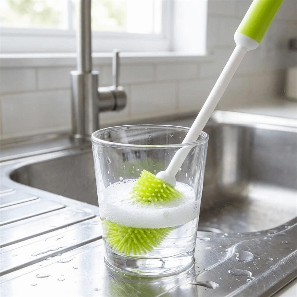 Eco-Friendly 360-Degree Rotating Cleaning Brush Silicone Cup Brush  Baby Feeding Bottles