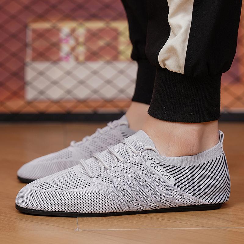 MAEDEF Men's Shoes Thin Bottom Slippers for Man Comfortable Men Casual Sports Shoes Flats House Bedroom Slippers Walking Shoes